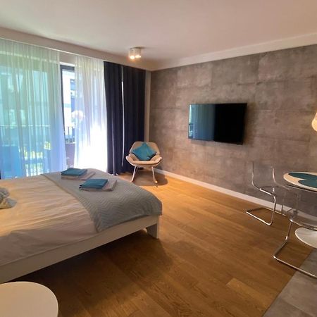 Apartment In The Gantry Hall - W19 Krakow Dış mekan fotoğraf