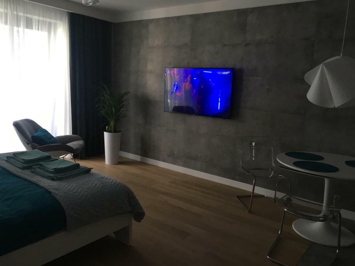 Apartment In The Gantry Hall - W19 Krakow Dış mekan fotoğraf